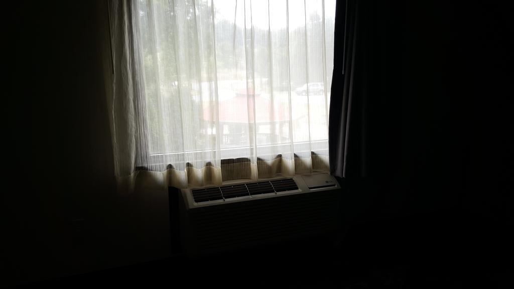Aartpark Hotel Inn At Lewsiton ルイストン エクステリア 写真