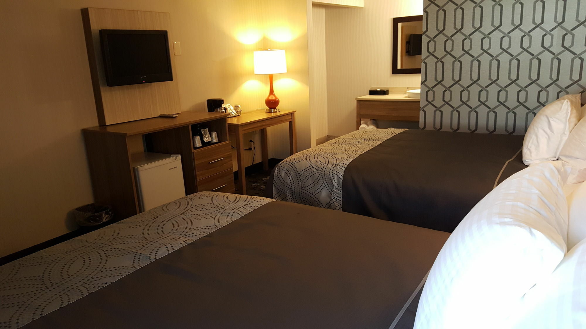 Aartpark Hotel Inn At Lewsiton ルイストン エクステリア 写真